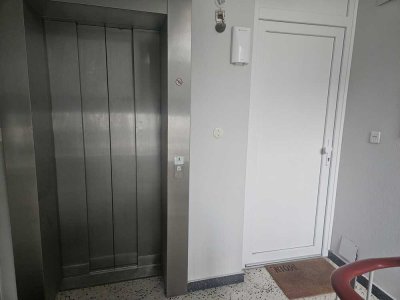 Helle 2-Zimmer Wohnung in Hannover List
