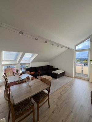 Helle 3-Zimmer Dachgeschosswohnung in Esslingen am Neckar