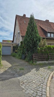Geräumiges Einfamilienhaus mit 7 Zimmern in Salzgitter-Thiede