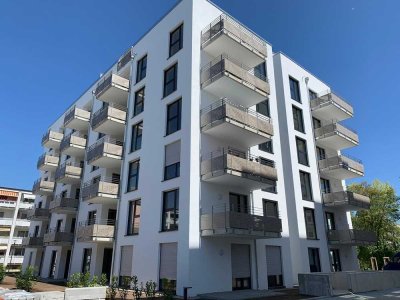 3 Zimmer  mit Balkon und Einbauküche