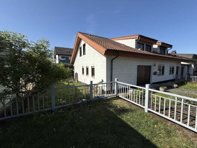 #RESERVIERT#1-2 Familienhaus in Sandhausen mit Garten und 2 Garagen