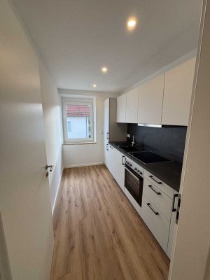 Erstbezug nach Sanierung: Moderne 3-Zimmer-Wohnung im EG in Augsburg-Göggingen