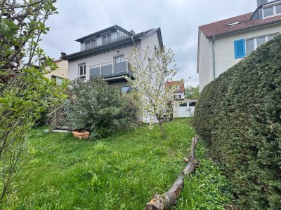 Familientraum in Bestlage: Viel Platz, Gartenparadies und sonnige Terrasse!