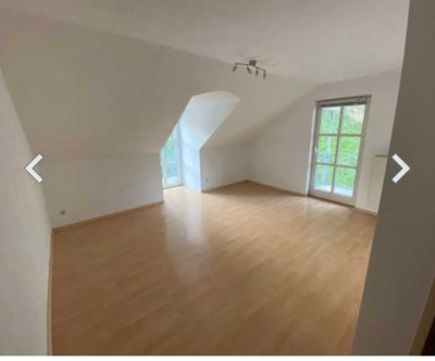 Gemütliche idyllische 2 Zimmer Dachgeschoss Wohnung in der Innstadt