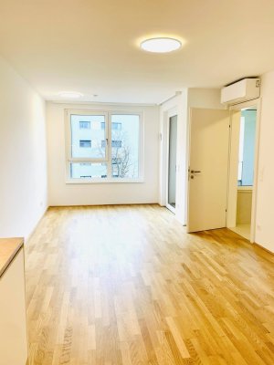 Klimatisierte Neubau-Wohnung mit Loggia | Top-Anbindung U4/ S-Bahn | hochwertiger Zustand