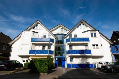 Modernes, großzügiges und helles Apartment mit EBK + Südbalkon in Köln Wahn in TOP Lage zu Airport