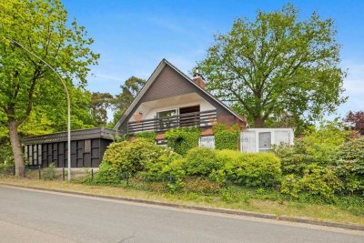 *Provisionsfrei* Zuhause mit vielen Möglichkeiten – Großzügiges Zweifamilienhaus mit Gartenidylle