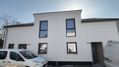 Neubau einer DHH in Neudorf-Süd, KfW 40+ , Wärmepumpe, Garage, Solar, Fußbodenheizung, Topausstat