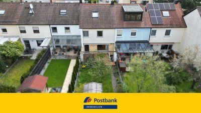 Reihenmittelhaus mit Garage in bester Lage von Nürnberg - Röthenbach !!!