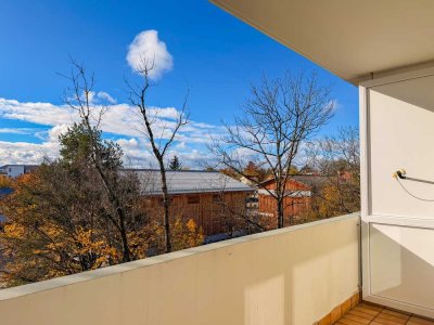 Sonnige 3-Zimmer-Wohnung mit etwas Sanierungsbedarf und TG-Stellplatz in Pasing