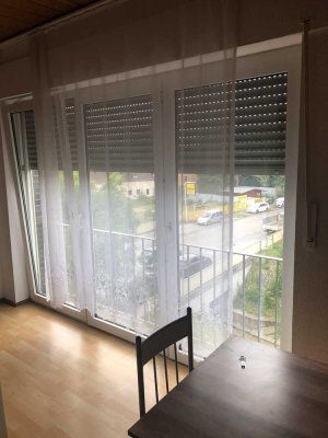 OB - Schwarze Heide: Kleines Dachgeschoss Apartment mit Emscherblick
