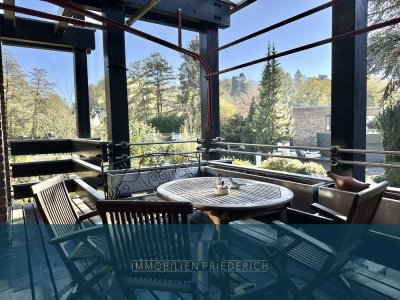 FRIEDERICH: Südviertel - Attraktive, großzügige Maisonettewohnung mit Terrasse und Garage