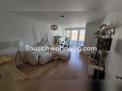 Tauschwohnung: Lichtdurchflutete 3 Z.-Wohnung mit Balkon direkt am Park