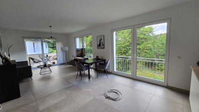 Idyllische Neubau Wohnung über 2 Etagen - trennbar