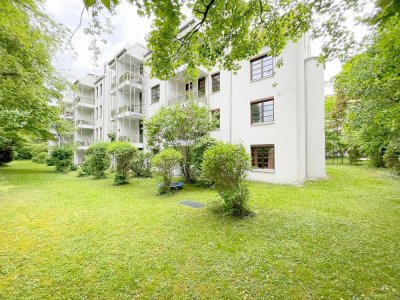 Absolut ruhig - Rückgebäude - mitten in Grünanlagen: Neue 1 Zimmer-Garten-Wohnung mit Süd-Terrasse