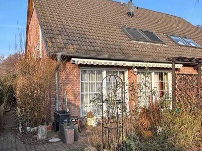 Familienfreundliches Wohnen, Doppelhaushälfte mit 5 Zimmer und Garten in Burg OT Detershagen
