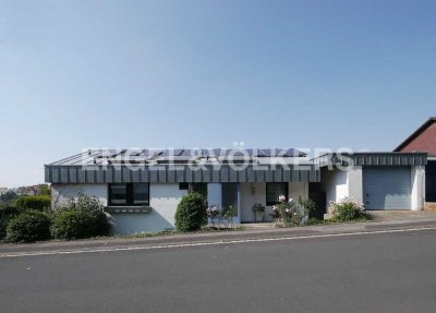 Charmantes Einfamilienhaus mit idyllischem Garten und tollem Blick über Schonungen