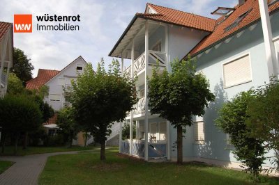 Investieren und profitieren: Vermietete 2-Zimmer-Wohnung mit Balkon & Garage in Straubing