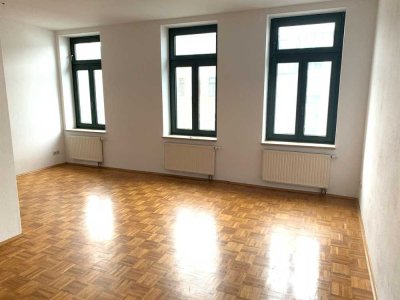 Gemütliche 1 Raum Wohnung mit Einbauküche