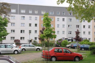 4 Raum-Wohnung mit Balkon
