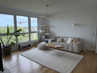 Blick auf den Zollhafen! Traumhafte 3-Zimmerwohnung mit EBK und Klimaanlage