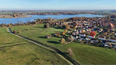 Beschauliches Wohnen direkt am Trebeltal