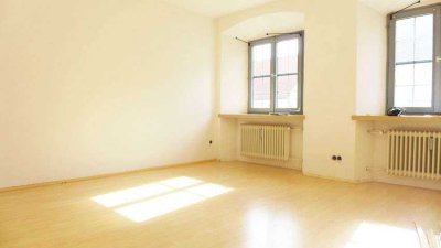 Schöne 3-Zi.-Wohnung im Zentrum von Türkheim