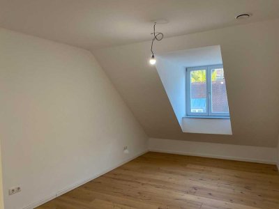 Helle 4-Zimmer Wohnung mit Terrasse im 3. OG in Straubing Kernstadt
