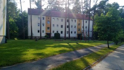 Schöne 4-Raum-Wohnung idyllisch im Grünen und Ostseenähe gelegen