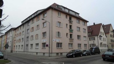 Zentrumsnahe Erdgeschosswohnung mit 4 Zimmern!