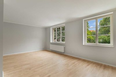 Erstbezug nach Sanierung inkl. Einbauküche, modernem Duschbad und Balkon