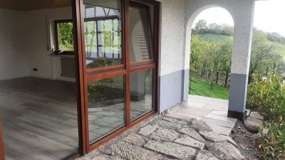 Attraktive 2,5-Raum-Terrassenwohnung mit EBK und Balkon in Herrenberg