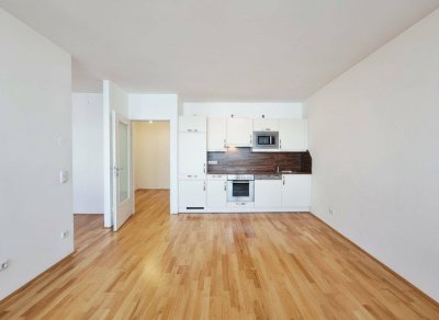 Wohnung mit Loggia. Eine Oase mitten in der Stadt
