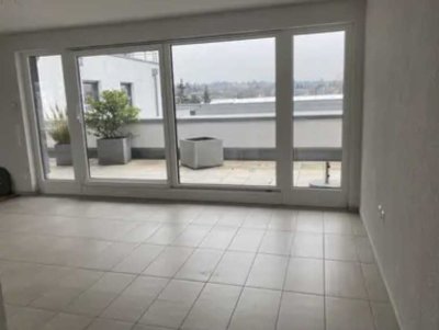 Repräsentative Penthouse-Wohnung in Tamm!
