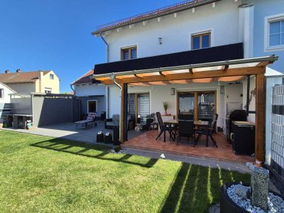 „Provisionsfrei“ Familienfreundliche DHH mit ausgebauter Doppelgarage Unterhaunstadt
