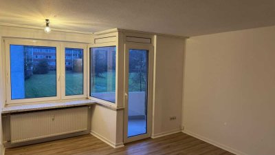Frisch renoviert & sofort bezugsfrei - Charmante 1,5-Zimmerwohnung mit cleverem Grundriss im 2. OG!
