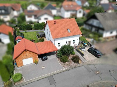 Wunderschönes EFH mit Garten, Küche und vielen extras