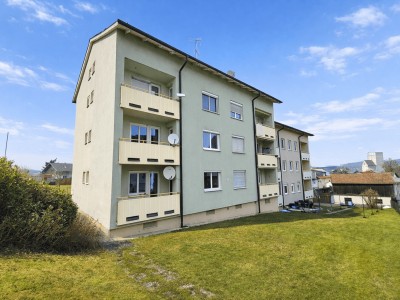 Gepflegte 3-Zimmer-Wohnung, voll möbliert mit Loggia im 3. OG