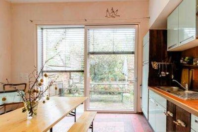 Einfamilienhaus künstlerisch und ökologisch, mit 6 Zimmern und Garten in Rheinzabern