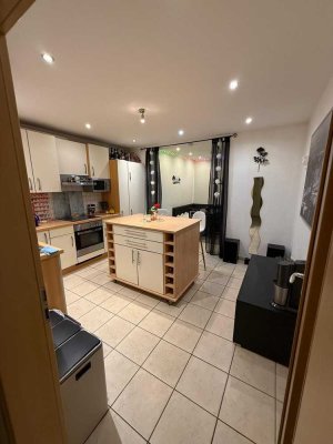 Günstige, sanierte 4-Zimmer-EG-Wohnung mit EBK in Bad Fallingbostel