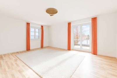 Haus im Haus! Einzigartige Maisonette-Wohnung in bester Lage von Herrenberg mit Garage