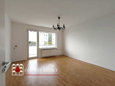 Helle & ruhige 4 Zimmer ETW - toller Ausblick vom großen Balkon im 5. OG  - Aufzug