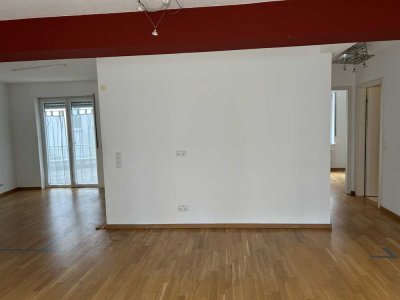 Freundliche 3-Zimmer-Wohnung mit Terrasse in Saarbrücken