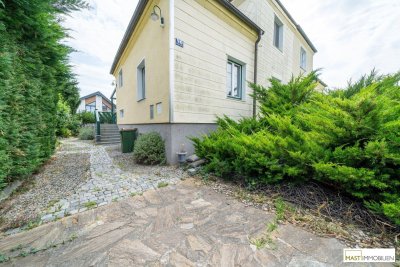 Gepflegtes Einfamilienhaus auf einem 590m² Grundstück in absoluter Ruhelage!