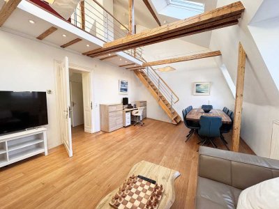 Galerienwohnung im DG Altbau EBK, teilmöbl. - Bad Godesberg Villenviertel - für Singles und Paare