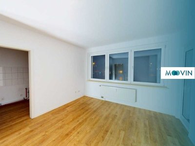 Sanierte 2-Zimmer-Wohnung mit BALKON und BADEWANNE