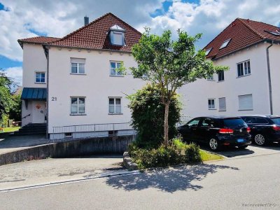 Helle 3-Zimmer-Eigentumswohnung mit Tiefgaragenstellplatz in ruhiger, zentraler Lage