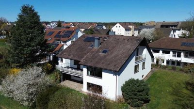 Gepflegtes Einfamilienhaus in bester Lage -  Bebauungsgrenze Herzogenaurach-Süd