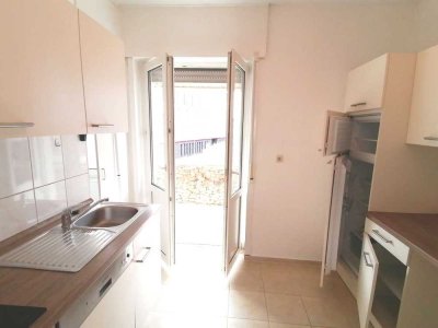 in der City; möblierte, helle 4 ZKB Balkon,; nahe Boehringer;  ab 25.08.25