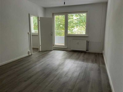 Erste eigene Wohnung mit Aufzug und Balkon!